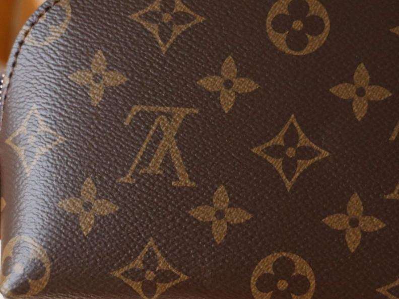 LX Clutch Bags Flexible 12377