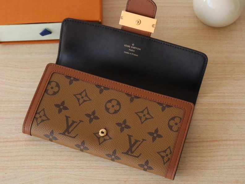 LX Wallets Refined 12261