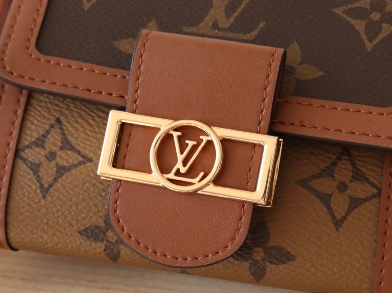 Popular LX Wallets 12262