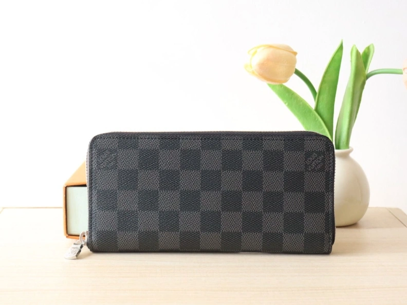 Unique LX Wallets 12254
