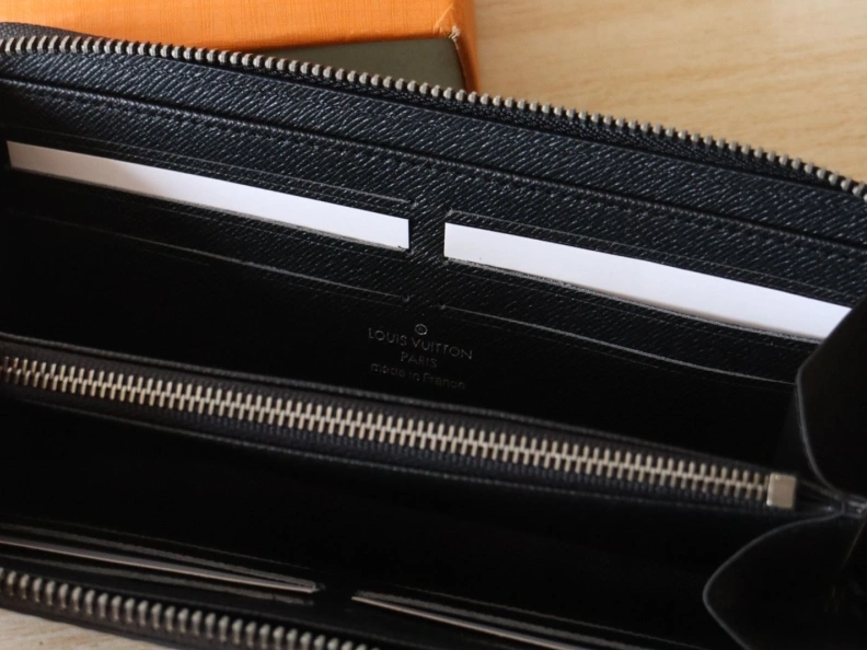 LX Wallets Breathable 12246