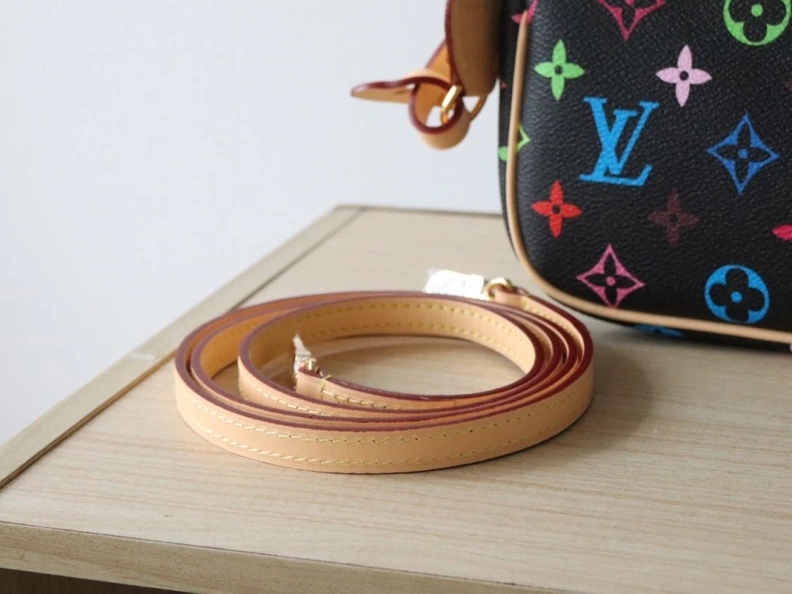 LX Clutch Bags Practical 12386