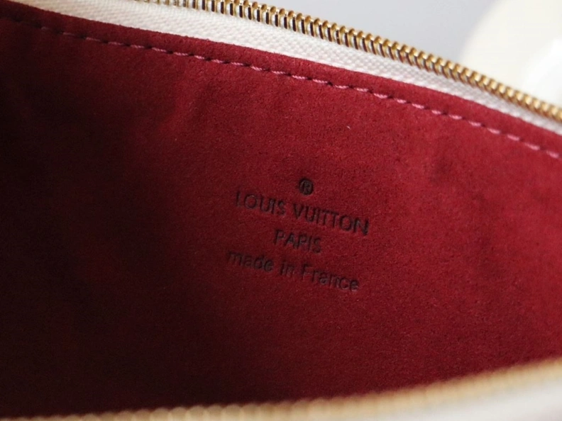 LX Clutch Bags Refined 12381