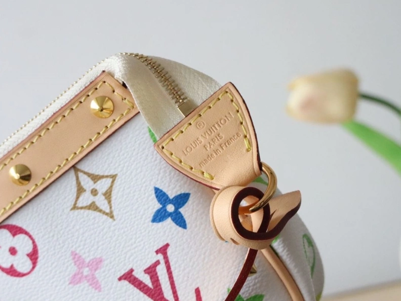 LX Clutch Bags Refined 12381
