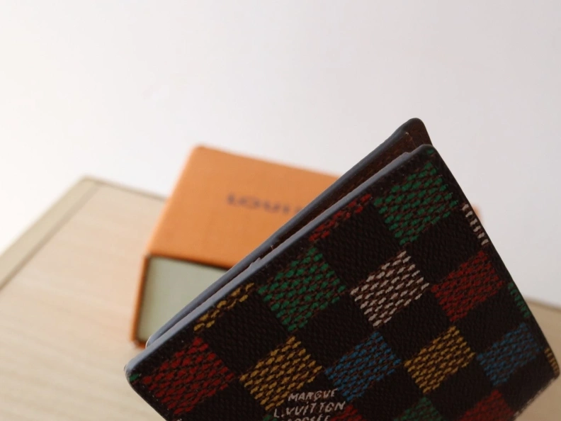 Sophisticated LX Wallets 12232