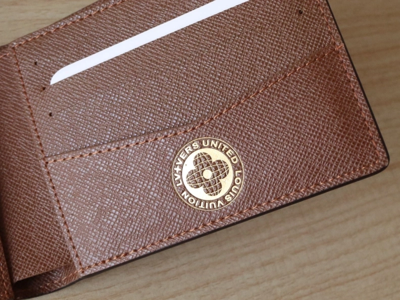 Sophisticated LX Wallets 12232