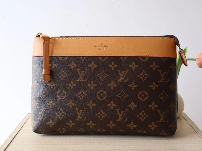 Reliable LX Clutch Bags 12360