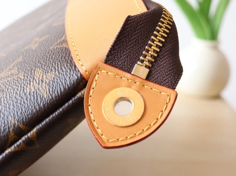Reliable LX Clutch Bags 12360