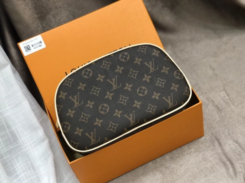 LX Clutch Bags Functional 12347