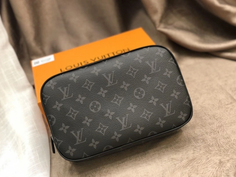 Timeless LX Clutch Bags 12349