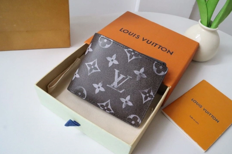 Classic LX Wallets 12289