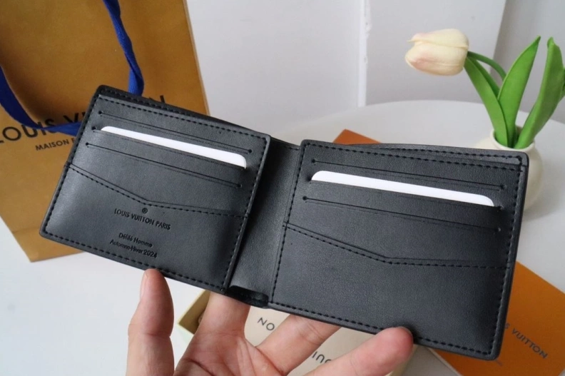 Classic LX Wallets 12289