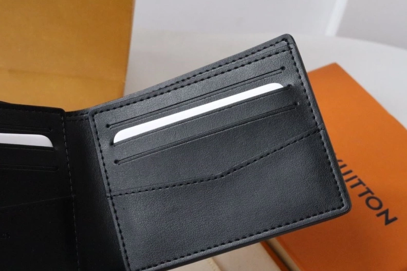 Classic LX Wallets 12289