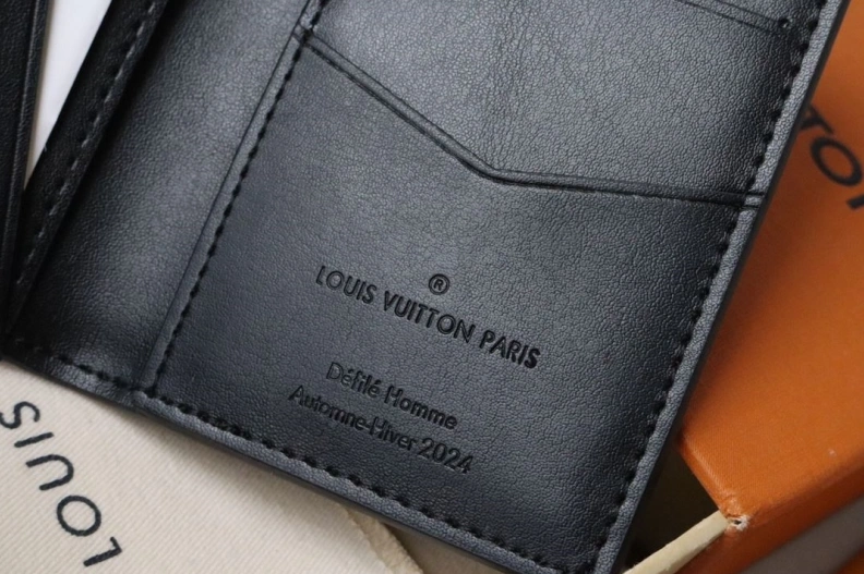 LX Wallets Unique 12275