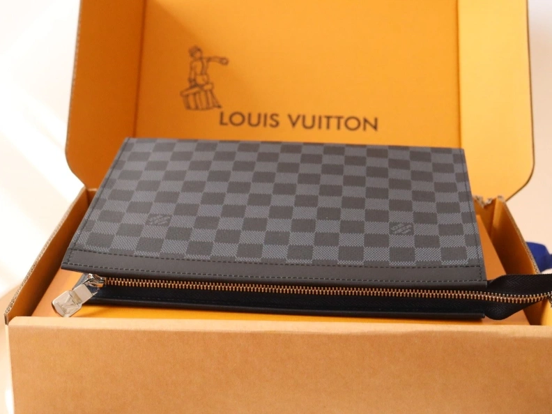 Versatile LX Clutch Bags 12344
