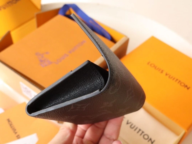 LX Wallets Functional 12203