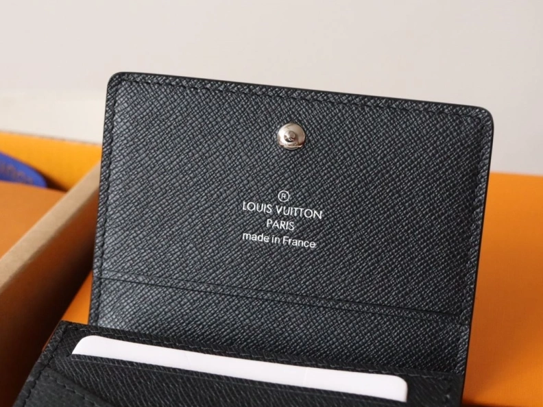 LX Wallets Functional 12203