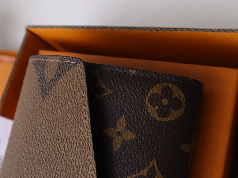 LX Wallets Refined 12221