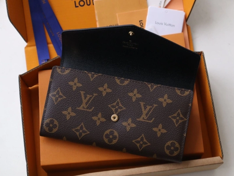 LX Wallets Refined 12221