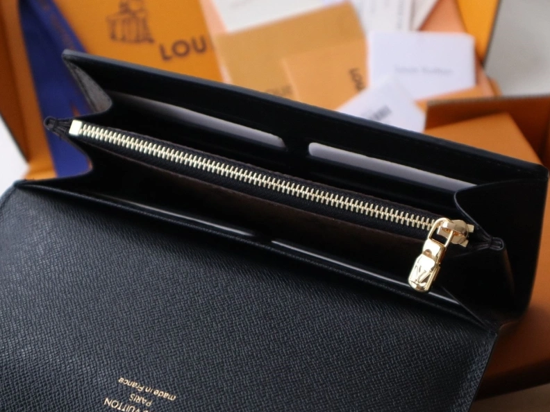 LX Wallets Refined 12221
