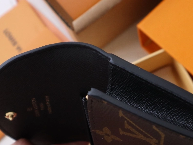 HighQuality LX Wallets 12217