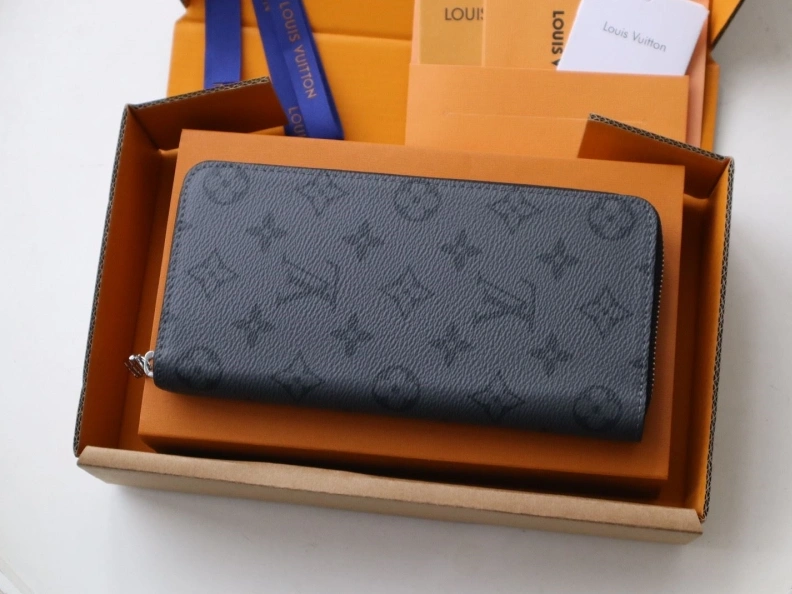 Bold LX Wallets 12216