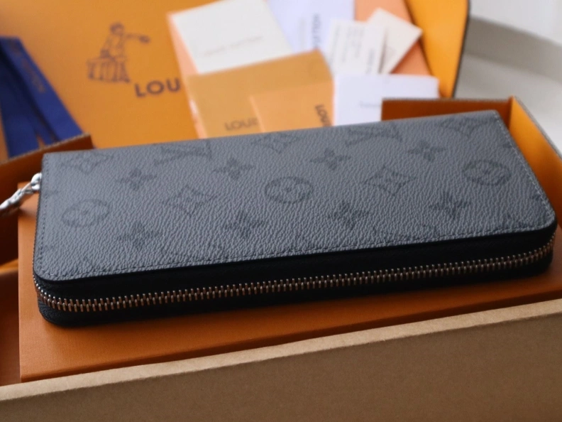 Bold LX Wallets 12216