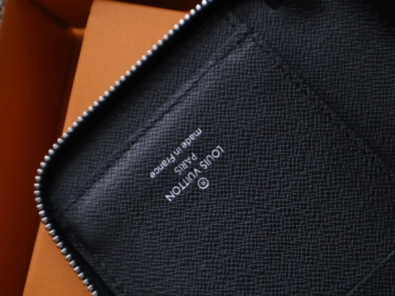 Bold LX Wallets 12216