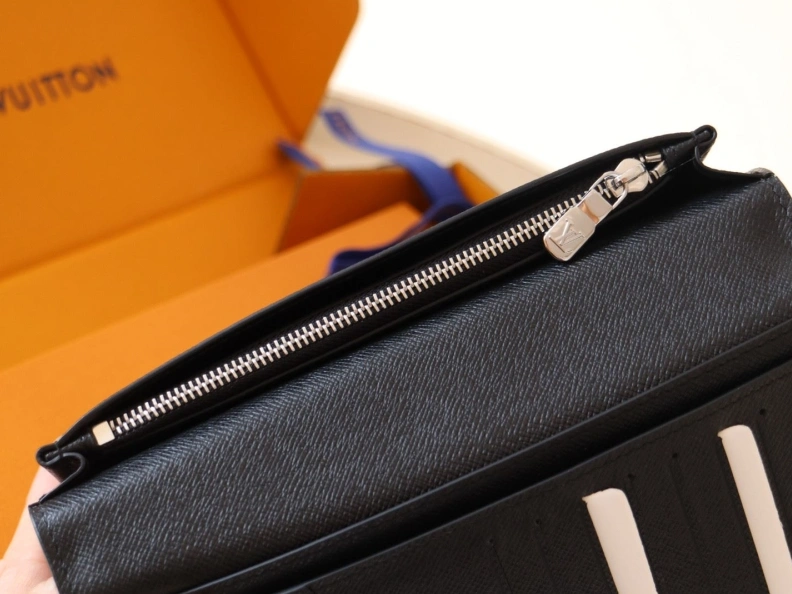 Modern LX Wallets 12214