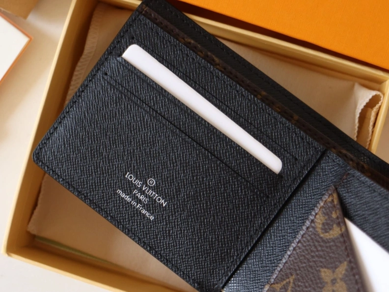 LX Wallets Breathable 12201