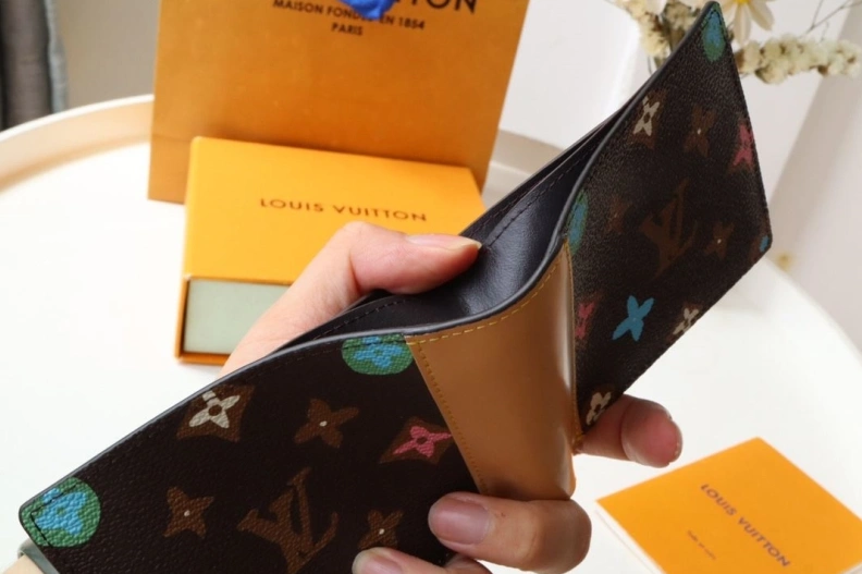 Stylish LX Wallets 12166