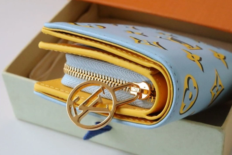 Fashionable LX Wallets 12165