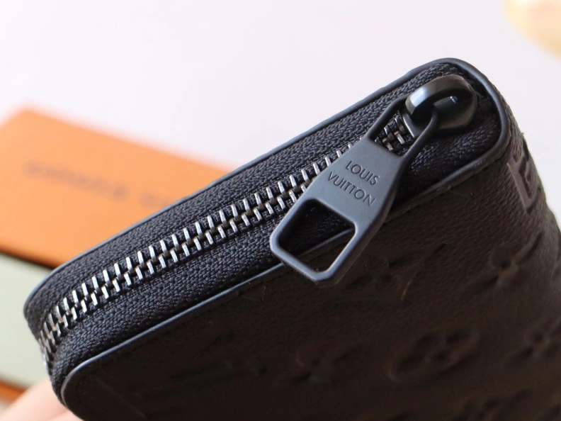 LX Wallets Sophisticated 12161