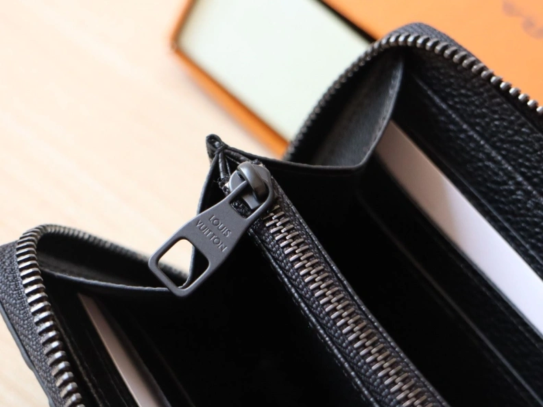 LX Wallets Sophisticated 12161