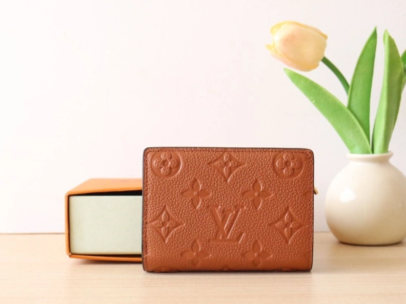Flexible LX Wallets 12160