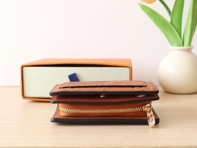 Flexible LX Wallets 12160