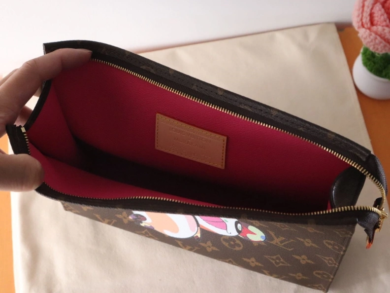 Fashionable LX Clutch Bags 12382