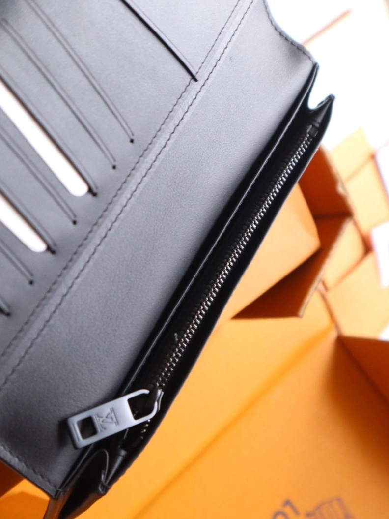StreetReady LX Wallets 12223