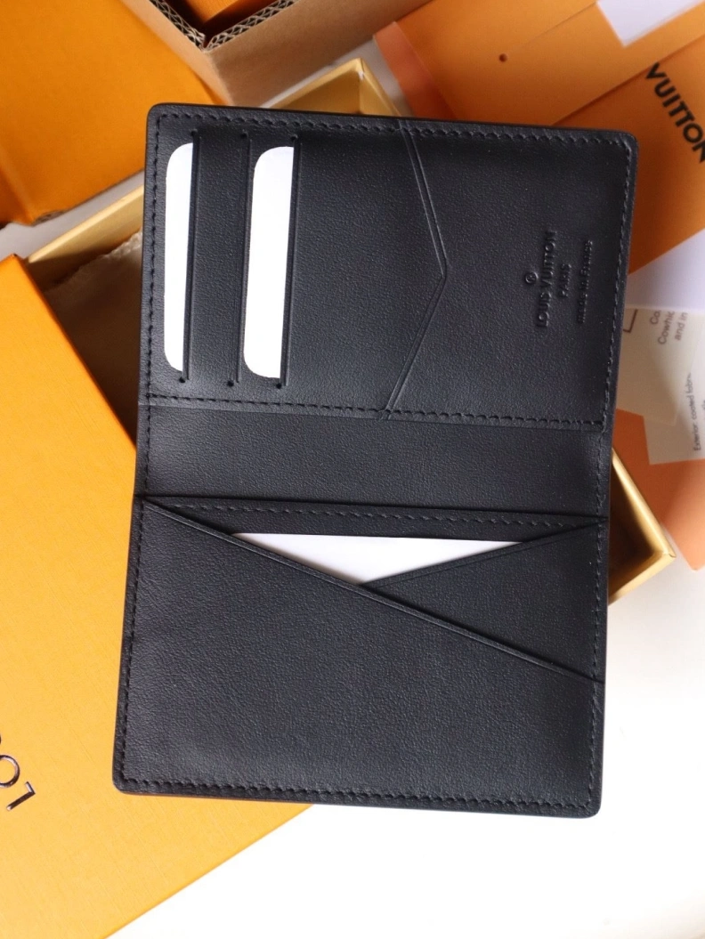 Sophisticated LX Wallets 12192