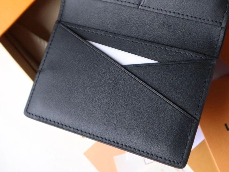 WellDesigned LX Wallets 12159