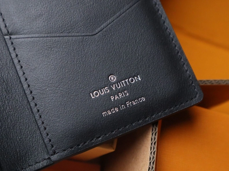 WellDesigned LX Wallets 12159