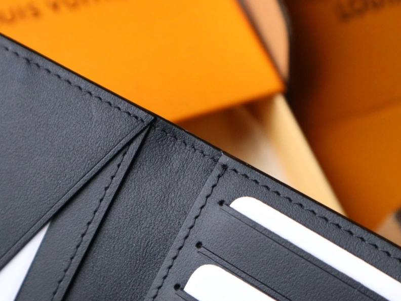 LX Wallets Bright 12154