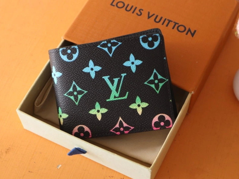 LX Wallets SportInspired 12182