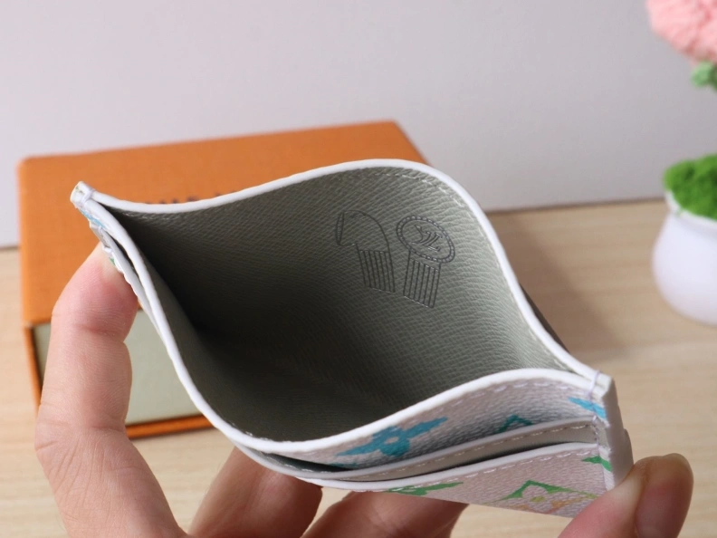 Comfortable LX Wallets 12183