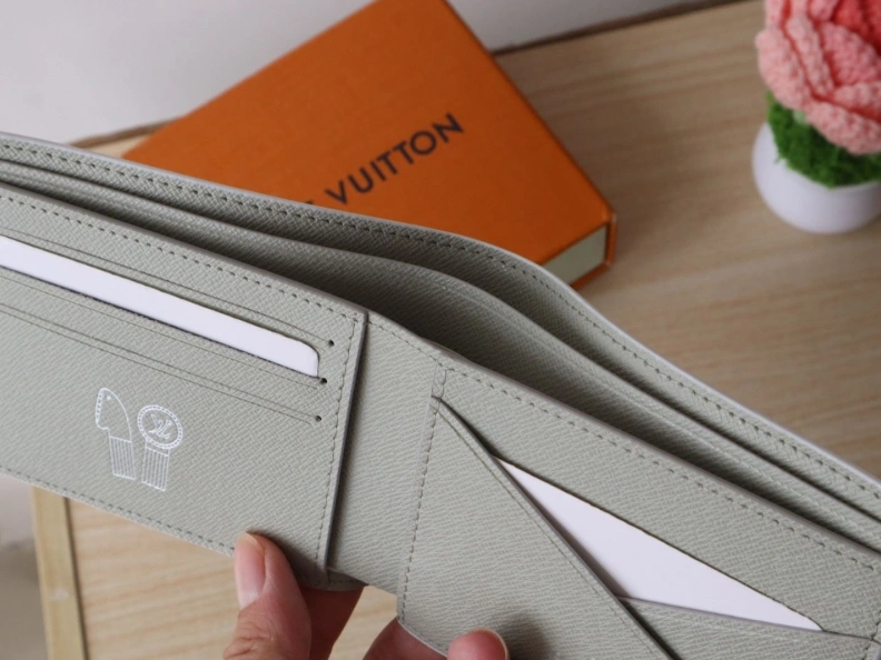 Efficient LX Wallets 12171