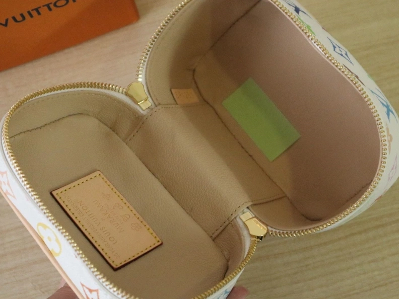 Modern LX Cosmetic Bags 12326