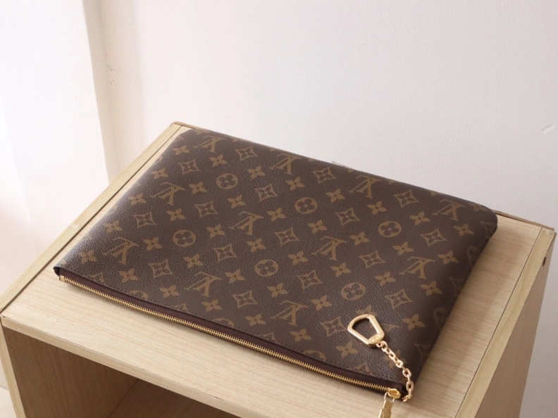 Modern LX Clutch Bags 7901