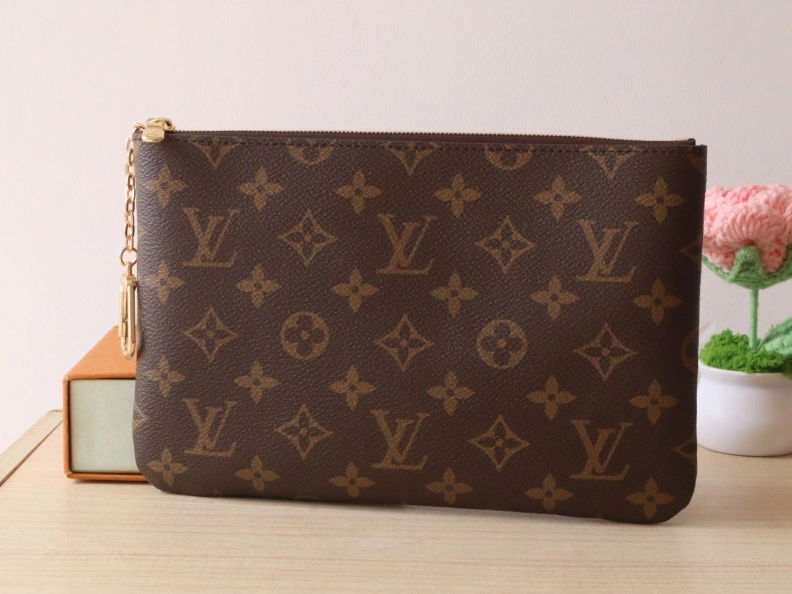 LX Clutch Bags Versatile 7896