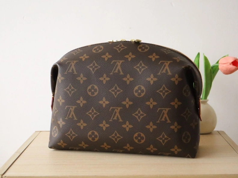 LX Cosmetic Bags Unique 7857