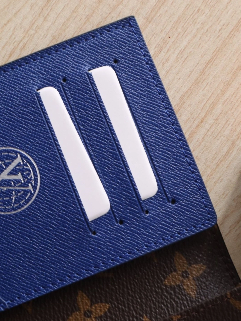 LX Wallets EasyMatch 7843